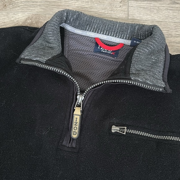 Mens IZOD zip pullover black fleece sweater - Size Large - Picture 2 of 4